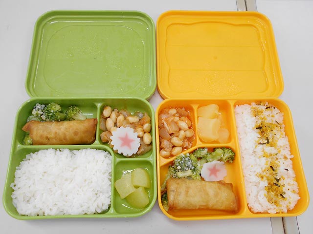 給食の写真